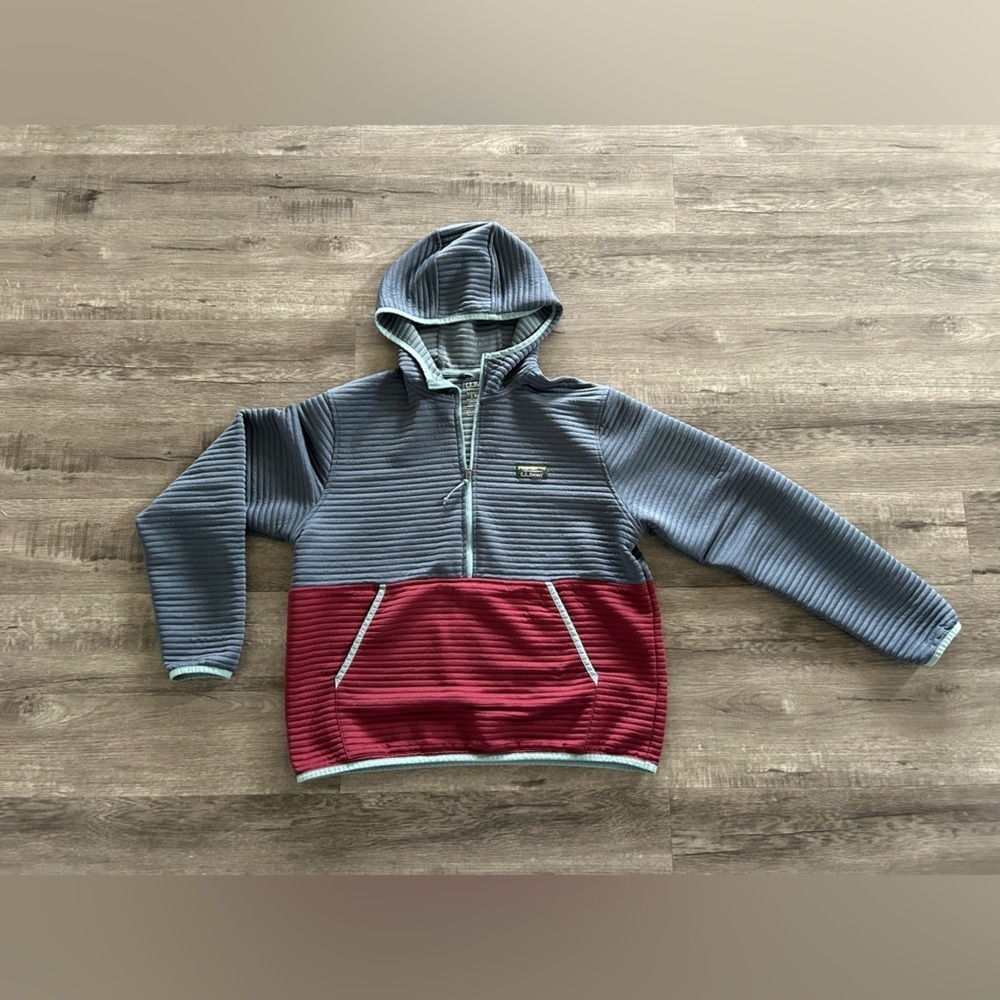 Men’s L.L. Bean Airlight Knit Hooded Pullover colour block L